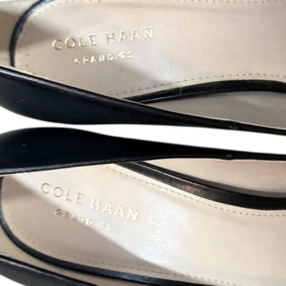 COLE HAAN Black Heel Pumps SZ 8B - Picture 7 of 11
